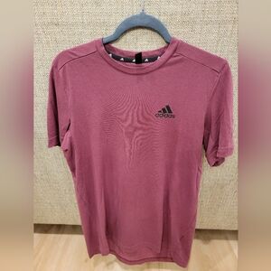 Adidas Men's Maroon T-Shirt Medium